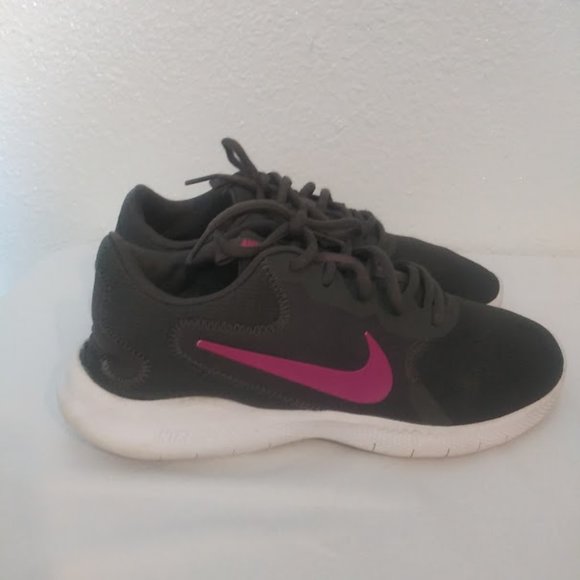 Nike Women's size 9 grey and pink Flex Experience Run 9 running shoes - Picture 2 of 8